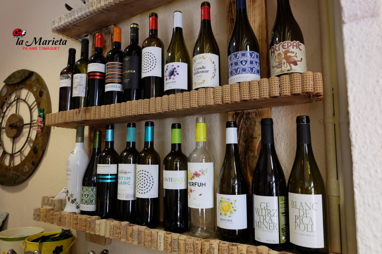 Restaurante La Marieta, nueva carta de vinos, variada,  celler de vins, íntimo y familiar, aniversarios,cenas románticas,  y celebraciones en Mollet del Vallès, Barcelona